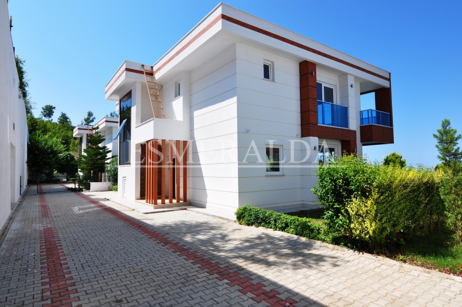 Alanya Mahmutlar Granada Vip Villas 4+1 Lüks  Villa