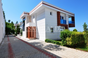 Alanya Mahmutlar Granada Vip Villas 4+1 Lüks  Villa