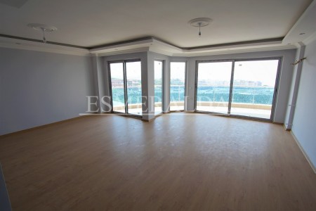 Alanya  Dinek  Mah Lüks  Site İçesinde  4+1 Satılık  Dubleks  Daire