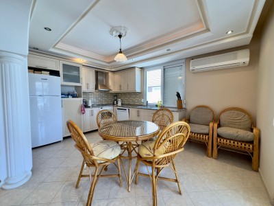 Alanya Oba Mahallesinde Havuzlu Eşyalı 2+1 Satılık Daire