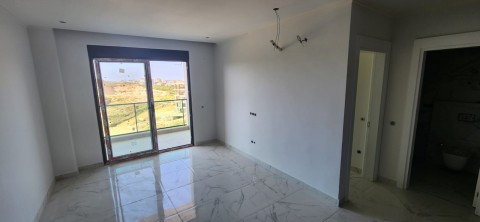 Alanya Karakocalı   Mahallesinde Yeni Lüks Satılık 1+1 Daire