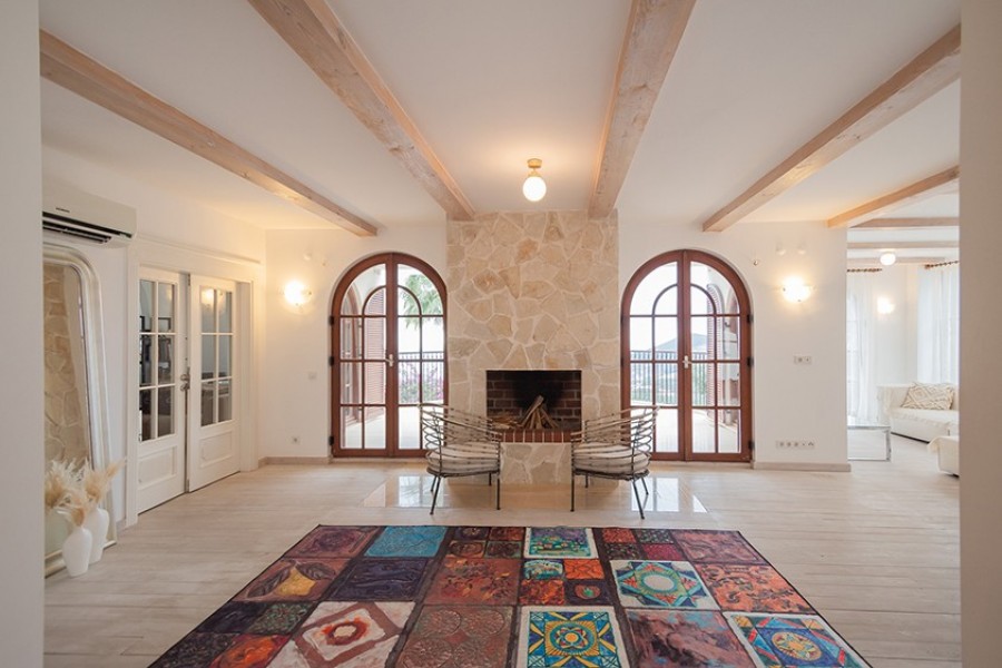 Alanya Tepe  Mah  OASİS SKY CLUB' TA Satılık Özel  Yüzme  Havuzlu Villa