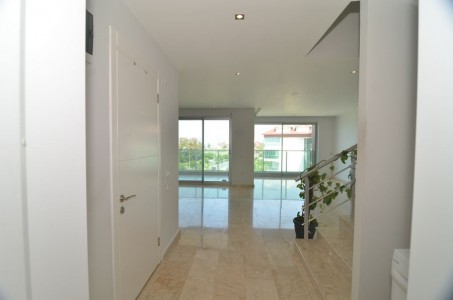 Alanya Kestel de Deniz Manzaralı Dubleks Satılık Daire