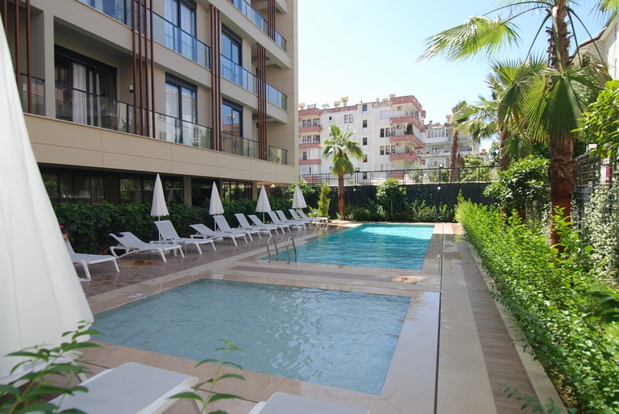 Güller Pınarın da Tsi Square ligth sitesinde 1+1 Satılık Daire