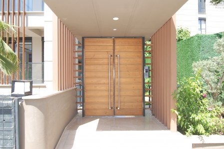 Güller Pınarın da Tsi Square ligth sitesinde 1+1 Satılık Daire